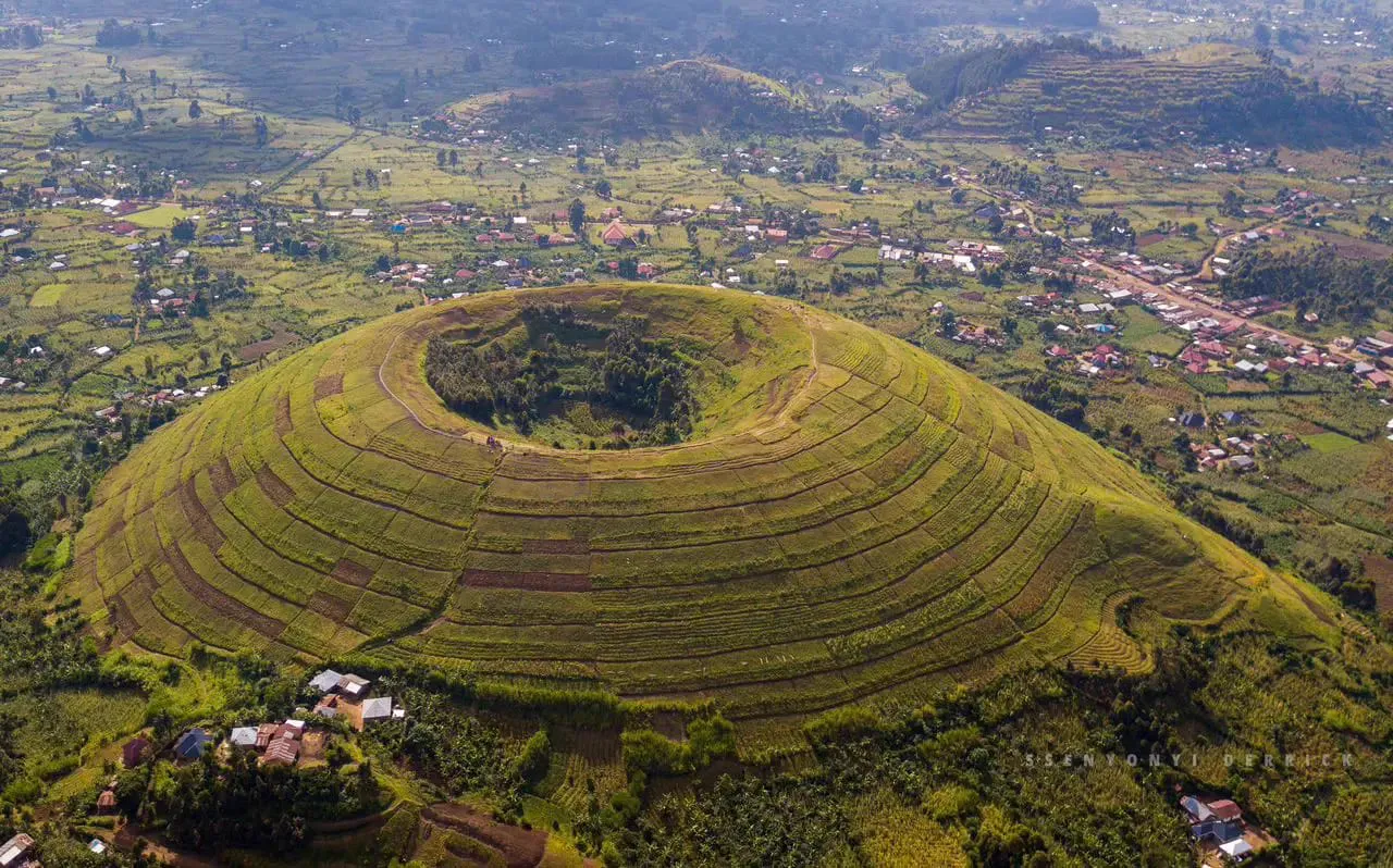 1-Day Virunga Volcano Hike (Kisoro)